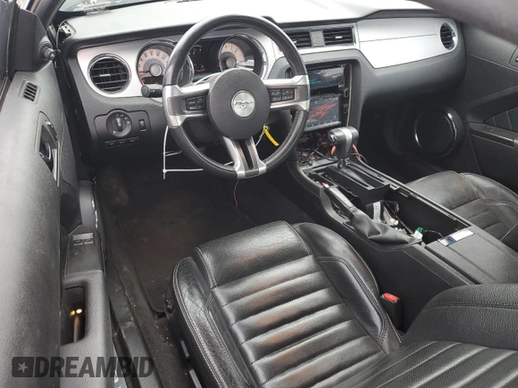 2011 Ford Mustang GT z VIN 1ZVBP8CF4B5106716, wystawiony jako Copart lot #50495665 z przebiegiem 109 779 mil mil oraz Szkoda całkowita • Salvage title. Historia ofert i sprzedaży dostępna na DreamBid. Obrazek 8.