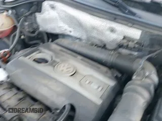 2012 Volkswagen Tiguan S с VIN WVGBV7AX2CW571887, выставлен на аукционе IAAI как лот 43037028 с пробегом 111 206 миль миль и . История ставок и продаж доступна на DreamBid. Изображение 19.