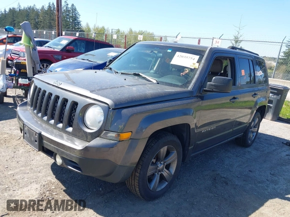 2014 Jeep Patriot Latitude with VIN 1C4NJPFA5ED928074, listed as a IAAI auction lot 42035754 with 155,636 mi miles and . Bid and sale history available at carsss.com. Image 2.