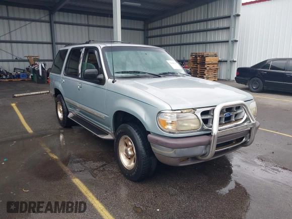1996 Ford Explorer XL with VIN 1FMDU32X2TZA27424, listed as a IAAI auction lot 42628234 with 135,446 mi miles and . Bid and sale history available at DreamBid. Image 1.