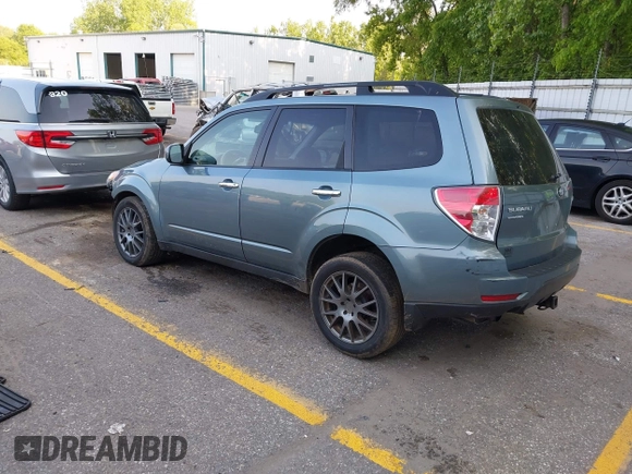 2010 Subaru Forester X Premium с VIN JF2SH6CC3AG759729, выставлен на аукционе IAAI как лот 42384835 с пробегом 226 954 миль миль и . История ставок и продаж доступна на DreamBid. Изображение 3.