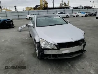 2012 Mercedes-Benz E with VIN WDDKJ5KB0CF134211, listed as a Copart auction lot 53753085 with 116,236 mi miles and Salvage Title. Bid and sale history available at DreamBid. Image 11.