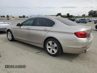 2011 BMW 5 Series 528i with VIN WBAFR1C54BC673059, listed as a Copart auction lot 54272525 with 127,771 mi miles and Clean Title. Bid and sale history available at carsss.com. Image 2.