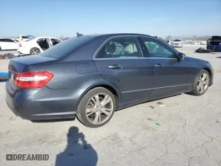 2013 Mercedes-Benz E-Class E 350 Luxury with VIN WDDHF5KB8DA742780, listed as a Copart auction lot 48952585 with 253,700 mi miles and Clean Title. Bid and sale history available at carsss.com. Image 3.