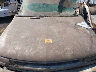 2003 Chevrolet Suburban LT z VIN 3GNEC16Z23G120835, wystawiony jako IAAI lot #41885363 z przebiegiem Nie podano mil oraz . Historia ofert i sprzedaży dostępna na DreamBid. Obrazek 10.