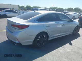 2019 Hyundai Sonata SE with VIN 5NPE24AF3KH810903, listed as a IAAI auction lot 41831371 with 68,317 mi miles and . Bid and sale history available at carsss.com. Image 4.