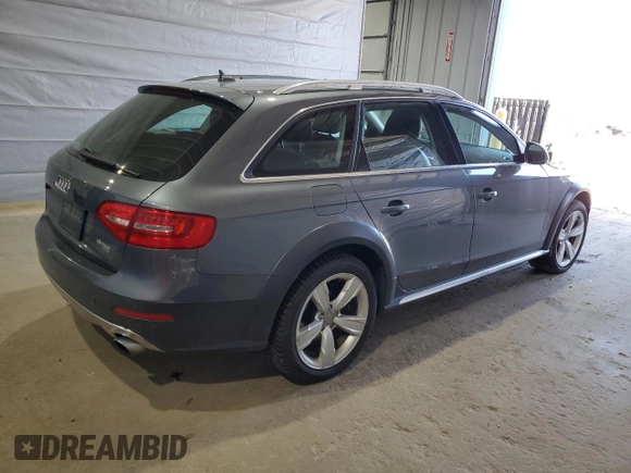 2013 Audi allroad A4 Premium Plus z VIN WA1UFAFL3DA107187, wystawiony jako Copart lot #53933875 z przebiegiem 137 538 mil mil oraz Szkody całkowita. Historia ofert i sprzedaży dostępna na DreamBid. Obrazek 3.
