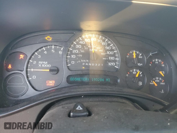 2006 GMC Yukon SLE with VIN 1GKEC13T76R117107, listed as a Copart auction lot 75003704 with 193,284 mi miles and Salvage Title. Bid and sale history available at carsss.com. Image 9.