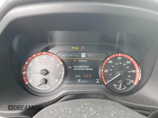 2024 Nissan Titan Pro-4X z VIN 1N6AA1ED3RN116454, wystawiony jako Copart lot #43611905 z przebiegiem 8 563 mil mil oraz Szkoda całkowita • Salvage title. Historia ofert i sprzedaży dostępna na DreamBid. Obrazek 9.
