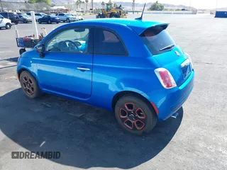 2016 FIAT 500 Pop z VIN 3C3CFFAR0GT161347, wystawiony jako IAAI lot #42497982 z przebiegiem 64 888 mil mil oraz . Historia ofert i sprzedaży dostępna na DreamBid. Obrazek 3.