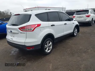 2013 Ford Escape S with VIN 1FMCU0F74DUD11737, listed as a IAAI auction lot 41907667 with 194,557 mi miles. Bid and sale history available at carsss.com. Image 4.