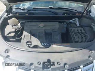 2015 Cadillac SRX Luxury Collection with VIN 3GYFNBE38FS584296, listed as a IAAI auction lot 41950092 with 56,691 mi miles and . Bid and sale history available at carsss.com. Image 10.
