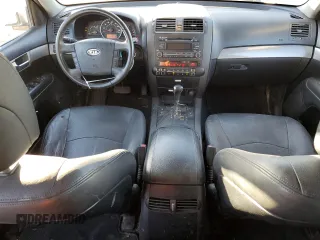 2009 Kia Borrego LX with VIN KNDJH741995032986, listed as a Copart auction lot 88787425 with 121,667 mi miles and Salvage Title. Bid and sale history available at carsss.com. Image 8.