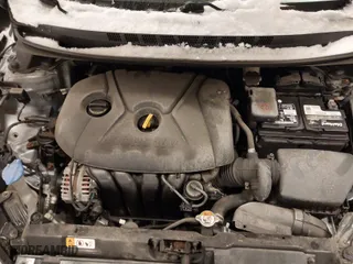 2016 Hyundai Elantra SE with VIN 5NPDH4AE6GH758014, listed as a IAAI auction lot 41381937 with 46,184 mi miles. Bid and sale history available at carsss.com. Image 10.