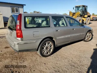 2004 Volvo V70 with VIN YV1SW59V042434622, listed as a Copart auction lot 81445624 with Not provided miles and Clean title. Bid and sale history available at DreamBid. Image 3.