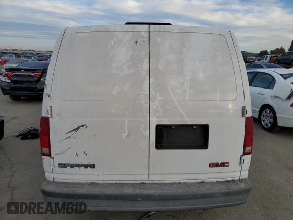 2001 GMC Safari Cargo with VIN 1GTDM19W71B510158, listed as a Copart auction lot 87296804 with 214,236 mi miles and Salvage Title. Bid and sale history available at carsss.com. Image 6.