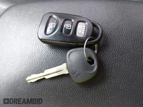 2016 Hyundai Elantra SE with VIN 5NPDH4AE0GH749471, listed as a IAAI auction lot 42453740 with 90,927 mi miles and . Bid and sale history available at DreamBid. Image 11.