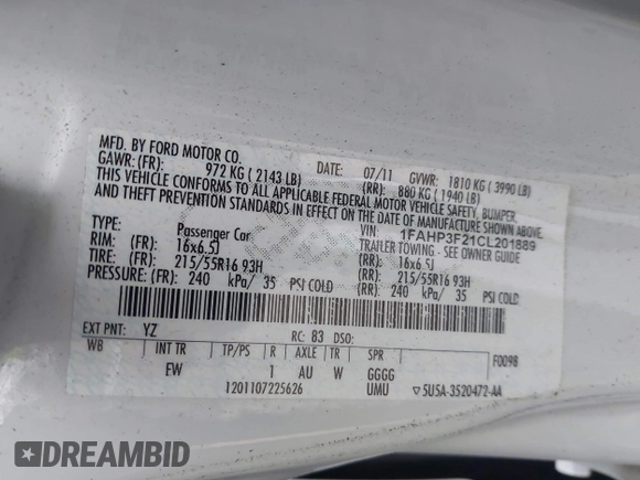 2012 Ford Focus SE with VIN 1FAHP3F21CL201889, listed as a IAAI auction lot 42070260 with 126,650 mi miles. Bid and sale history available at carsss.com. Image 9.