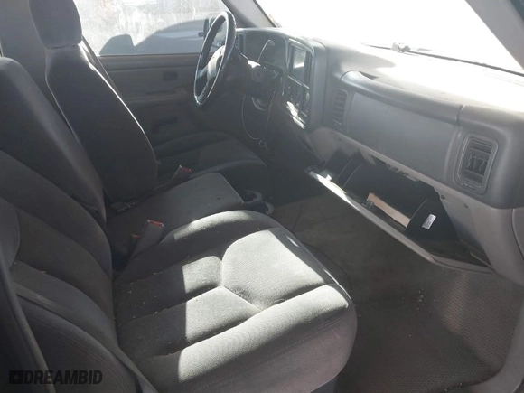 2005 GMC Yukon SLT with VIN 1GKEC13T35J185918, listed as a IAAI auction lot 41025720 with 162,613 mi miles. Bid and sale history available at carsss.com. Image 5.