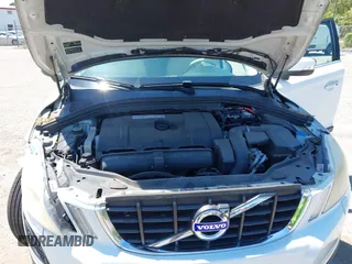 2013 Volvo XC60 3.2L с VIN YV4952DL3D2378376, выставлен на аукционе IAAI как лот 42037112 с пробегом 83 339 миль миль и . История ставок и продаж доступна на DreamBid. Изображение 10.