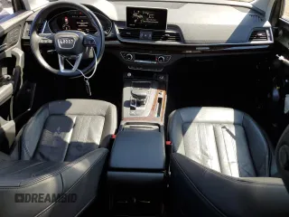 2020 Audi Q5 Premium Plus with VIN WA1BNAFY2L2068669, listed as a Copart auction lot 53260195 with 41,900 mi miles and Salvage Title. Bid and sale history available at carsss.com. Image 8.