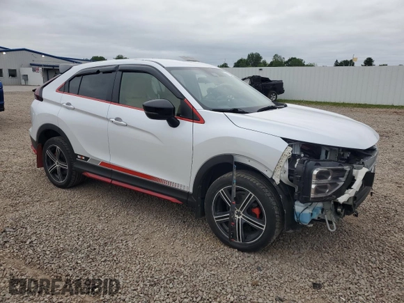 2024 Mitsubishi Eclipse Cross LE with VIN JA4ATVAA1RZ051378, listed as a Copart auction lot 61043245 with 19,400 mi miles and Salvage title. Bid and sale history available at DreamBid. Image 4.