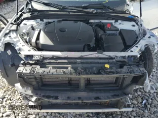 2020 Volvo V90 z VIN YV4A22NL4L1107819, wystawiony jako Copart lot #49939974 z przebiegiem 36 294 mil mil oraz . Historia ofert i sprzedaży dostępna na DreamBid. Obrazek 12.