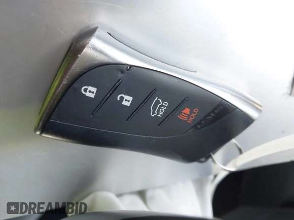 2021 Lexus GX 460 Premium z VIN JTJAM7BX6M5286485, wystawiony jako IAAI lot #40980039 z przebiegiem 35 293 mil mil oraz . Historia ofert i sprzedaży dostępna na DreamBid. Obrazek 11.