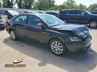 2012 Volkswagen Jetta SE with VIN 3VWDP7AJ7CM300999, listed as a Copart auction lot 63925805 with 141,634 mi miles and Clean title. Bid and sale history available at DreamBid. Image 4.