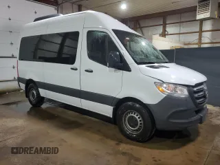 2024 Mercedes-Benz Sprinter Passenger with VIN W1Z4KFHY8RP714396, listed as a Copart auction lot 72368194 with 6,770 mi miles and Clean Title. Bid and sale history available at carsss.com. Image 4.