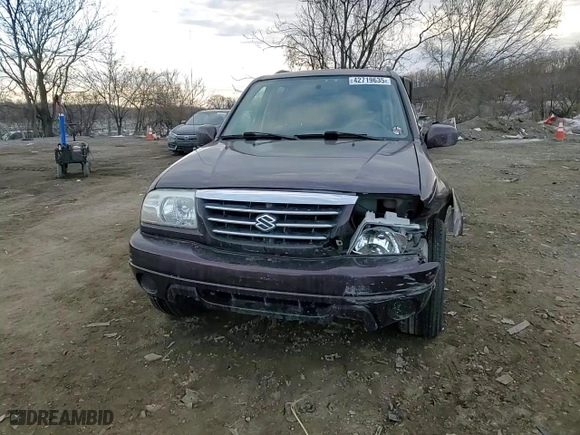 2002 Suzuki XL-7 Standard with VIN JS3TX92V724102818, listed as a Copart auction lot 42719635 with 0 mi miles and Salvage Title. Bid and sale history available at carsss.com. Image 11.