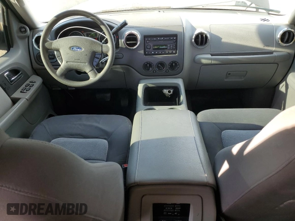 2005 Ford Expedition Special Service with VIN 1FMPU155X5LA16446, listed as a Copart auction lot 49267905 with 297,383 mi miles and Salvage Title. Bid and sale history available at carsss.com. Image 8.