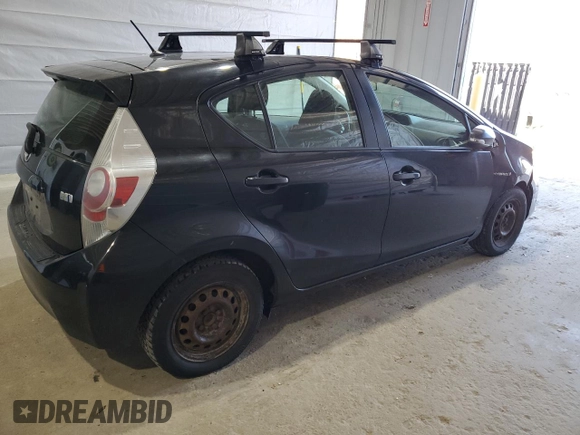 2014 Toyota Prius One z VIN JTDKDTB3XE1075179, wystawiony jako Copart lot #54004965 z przebiegiem 142 587 mil mil oraz Szkoda całkowita • Salvage title. Historia ofert i sprzedaży dostępna na DreamBid. Obrazek 3.