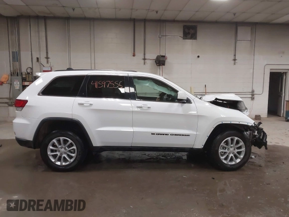 2022 Jeep Grand Cherokee WK Laredo E with VIN 1C4RJFAG7NC175466, listed as a IAAI auction lot 41597555 with 47,879 mi miles. Bid and sale history available at carsss.com. Image 13.