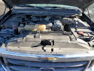 2003 Ford Super Duty F-250 XL with VIN 1FTNX21F13EA15310, listed as a Copart auction lot 43876065 with 162,227 mi miles and Salvage Title. Bid and sale history available at carsss.com. Image 11.