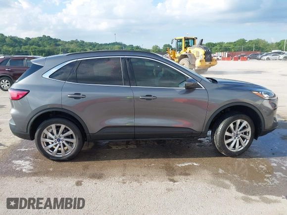2022 Ford Escape Titanium with VIN 1FMCU9J90NUB35428, listed as a IAAI auction lot 42255369 with 33,662 mi miles and . Bid and sale history available at DreamBid. Image 14.