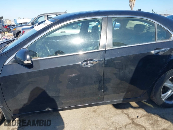 2011 Acura TSX with VIN JH4CU2F62BC001921, listed as a IAAI auction lot 42627473 with 140,804 mi miles and . Bid and sale history available at DreamBid. Image 14.