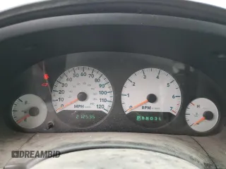 2005 Dodge Caravan SXT with VIN 2D4GP44L05R480918, listed as a Copart auction lot 58523645 with 212,535 mi miles and Salvage title. Bid and sale history available at DreamBid. Image 9.