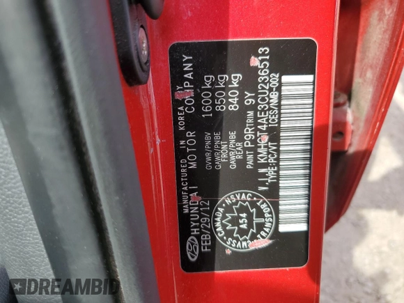 2012 Hyundai Accent GLS z VIN KMHCT4AE3CU236513, wystawiony jako Copart lot #57964825 z przebiegiem 281 713 mil mil oraz Szkoda całkowita • Salvage title. Historia ofert i sprzedaży dostępna na DreamBid. Obrazek 13.