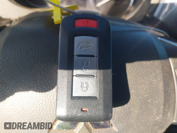 2020 Mitsubishi Outlander ES with VIN JA4AZ3A32LZ018238, listed as a IAAI auction lot 41129342 with 142,946 mi miles and . Bid and sale history available at DreamBid. Image 11.