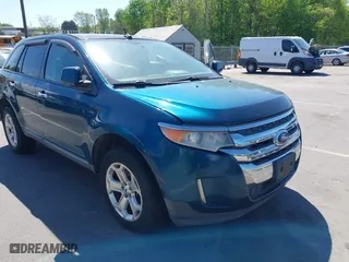 2011 Ford Edge SEL with VIN 2FMDK4JCXBBA68282, listed as a IAAI auction lot 42046398 with 152,753 mi miles. Bid and sale history available at carsss.com. Image 6.