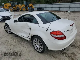 2005 Mercedes-Benz SLK 230/320 with VIN WDBWK56F75F054914, listed as a Copart auction lot 57760195 with 113,151 mi miles and Salvage title. Bid and sale history available at DreamBid. Image 2.