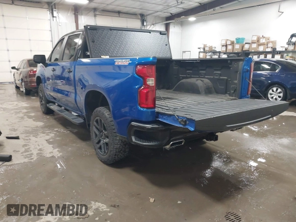 2023 Chevrolet Silverado 1500 LT Trail Boss with VIN 3GCUDFED7PG244061, listed as a IAAI auction lot 41598489 with 15,116 mi miles and . Bid and sale history available at DreamBid. Image 3.