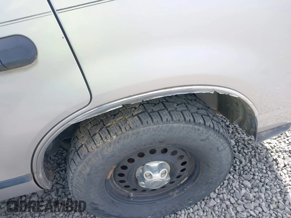 2005 Ford Explorer XLS с VIN 1FMZU72KX5ZA67190, выставлен на аукционе IAAI как лот 42522211 с пробегом 161 279 миль миль и . История ставок и продаж доступна на DreamBid. Изображение 6.