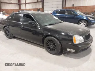 2004 Cadillac DeVille z VIN 1G6KD54Y94U112873, wystawiony jako IAAI lot #42287289 z przebiegiem 79 101 mil mil oraz . Historia ofert i sprzedaży dostępna na DreamBid. Obrazek 1.