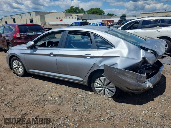 2019 Volkswagen Jetta S с VIN 3VWC57BU4KM227938, выставлен на аукционе Copart как лот 65892235 с пробегом 107 620 миль миль и Списание • Salvage title. История ставок и продаж доступна на DreamBid. Изображение 2.