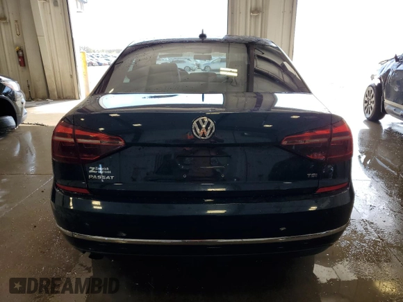 2019 Volkswagen Passat Wolfsburg Edition z VIN 1VWLA7A30KC009324, wystawiony jako Copart lot #56304615 z przebiegiem 77 480 mil mil oraz Szkoda całkowita • Salvage title. Historia ofert i sprzedaży dostępna na DreamBid. Obrazek 6.