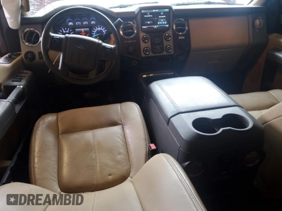 2016 Ford F-350 Platinum with VIN 1FT8W3BT4GEC11631, listed as a Copart auction lot 58581965 with 186,305 mi miles and Non repairable. Bid and sale history available at DreamBid. Image 8.
