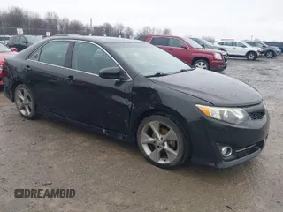 2012 Toyota Camry SE with VIN 4T1BK1FK5CU009190, listed as a IAAI auction lot 42006841 with 154,489 mi miles. Bid and sale history available at carsss.com. Image 1.