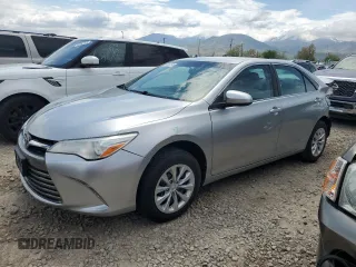 2017 Toyota Camry XLE z VIN 4T1BF1FKXHU756974, wystawiony jako Copart lot #55002515 z przebiegiem 68 858 mil mil oraz Szkoda całkowita • Salvage title. Historia ofert i sprzedaży dostępna na DreamBid. Obrazek 1.